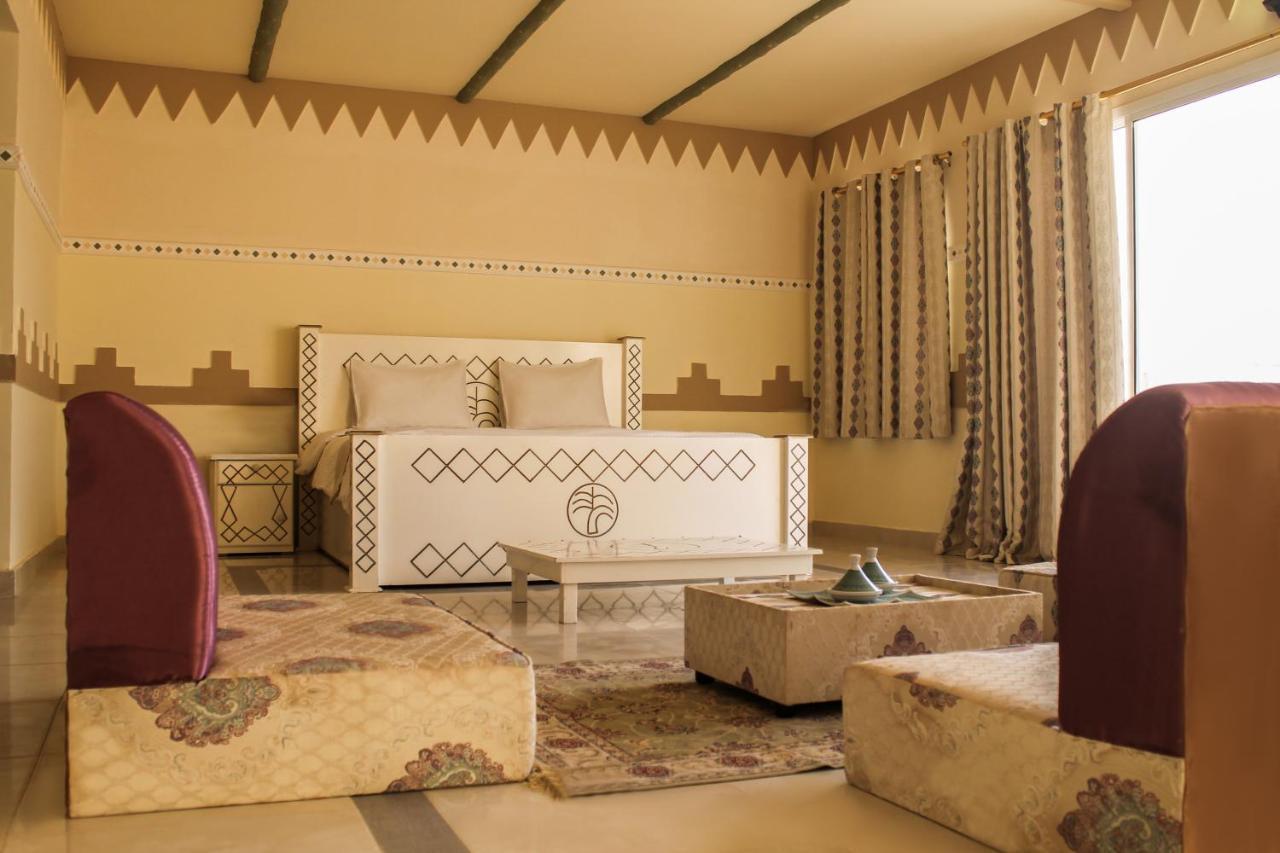 Hotel Golden Palm Oasis Fulayj al Masha'ikh Exterior foto