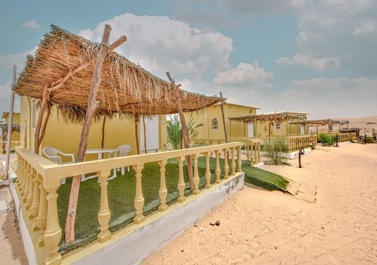 Hotel Golden Palm Oasis Fulayj al Masha'ikh Exterior foto